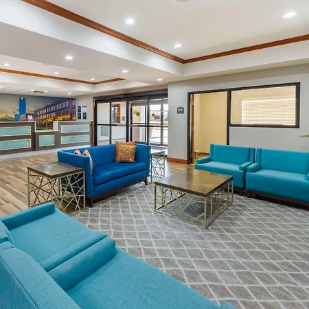 Best Western Plus Midwest City Inn & Suites